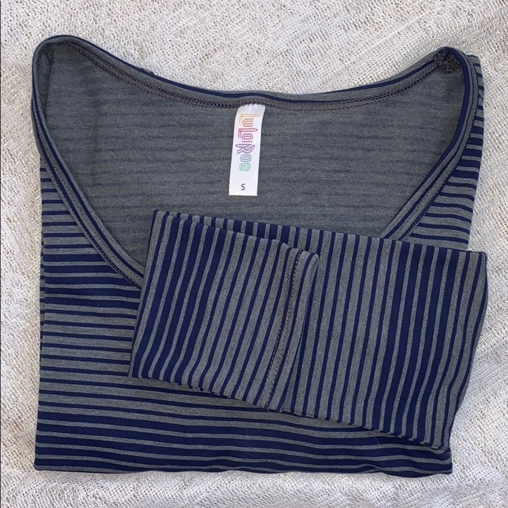 NWT Long Sleeve Striped Shirt Tee LuLaRoe Lynnae Size Small Navy - Picture 4 of 9